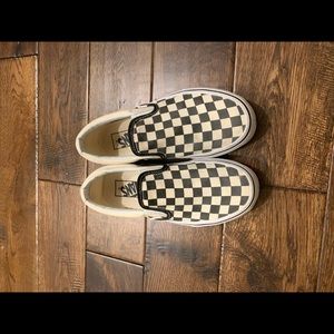 Slip on Checkered Vans